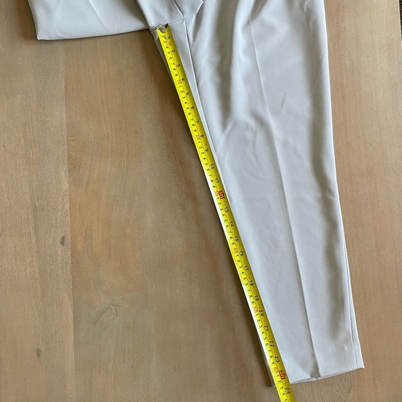 Babaton Women's Cohen Cropped Pants - Picture 11 of 11